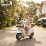 Mini Moto Elétrica Vespa 12v Licenciada Primavera Branco - BW542BR - 10