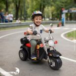 Mini Moto Elétrica Infantil 6v Preta C/ Som Sirene Bagageiro - BW508 - 4